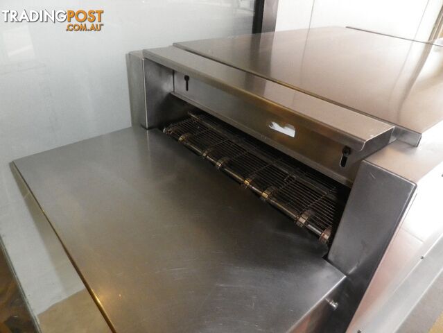 Starline CompuBake Countertop Conveyor Pizza Oven - Secondhand Equipment - Catering Equipment - photo 3 of 5