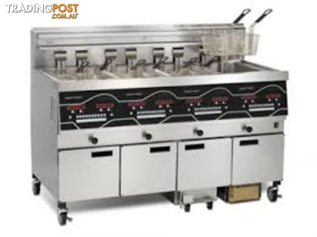 Fryers - Henny Penny EEE-144 - 4 pan fully programmable electric fryer - Catering Equipment