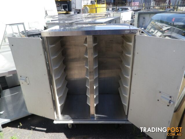 Caddy Ex-Hospital Banquet Carts - 2 Door, 16 Tray - Catering Equipment - photo 4 of 6
