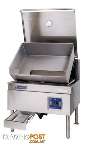 Bratt pans - Cleveland SGL40TR - 150L floor mounted electric tilting bratt pan - Catering Equipment