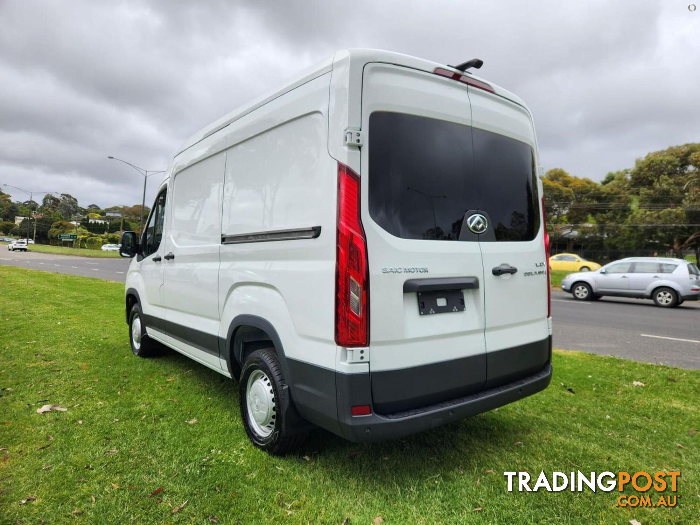 2023 LDV DELIVER 9   VAN