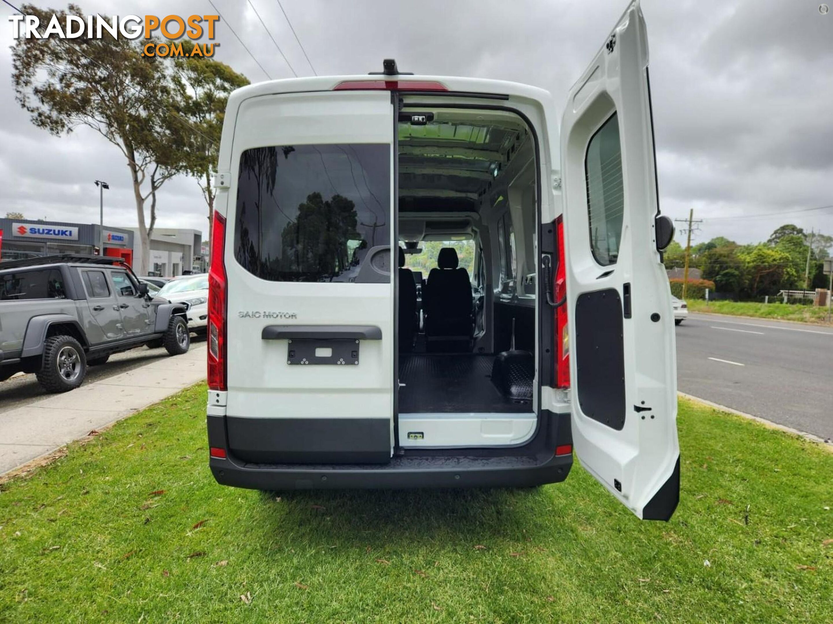 2023 LDV DELIVER 9   VAN