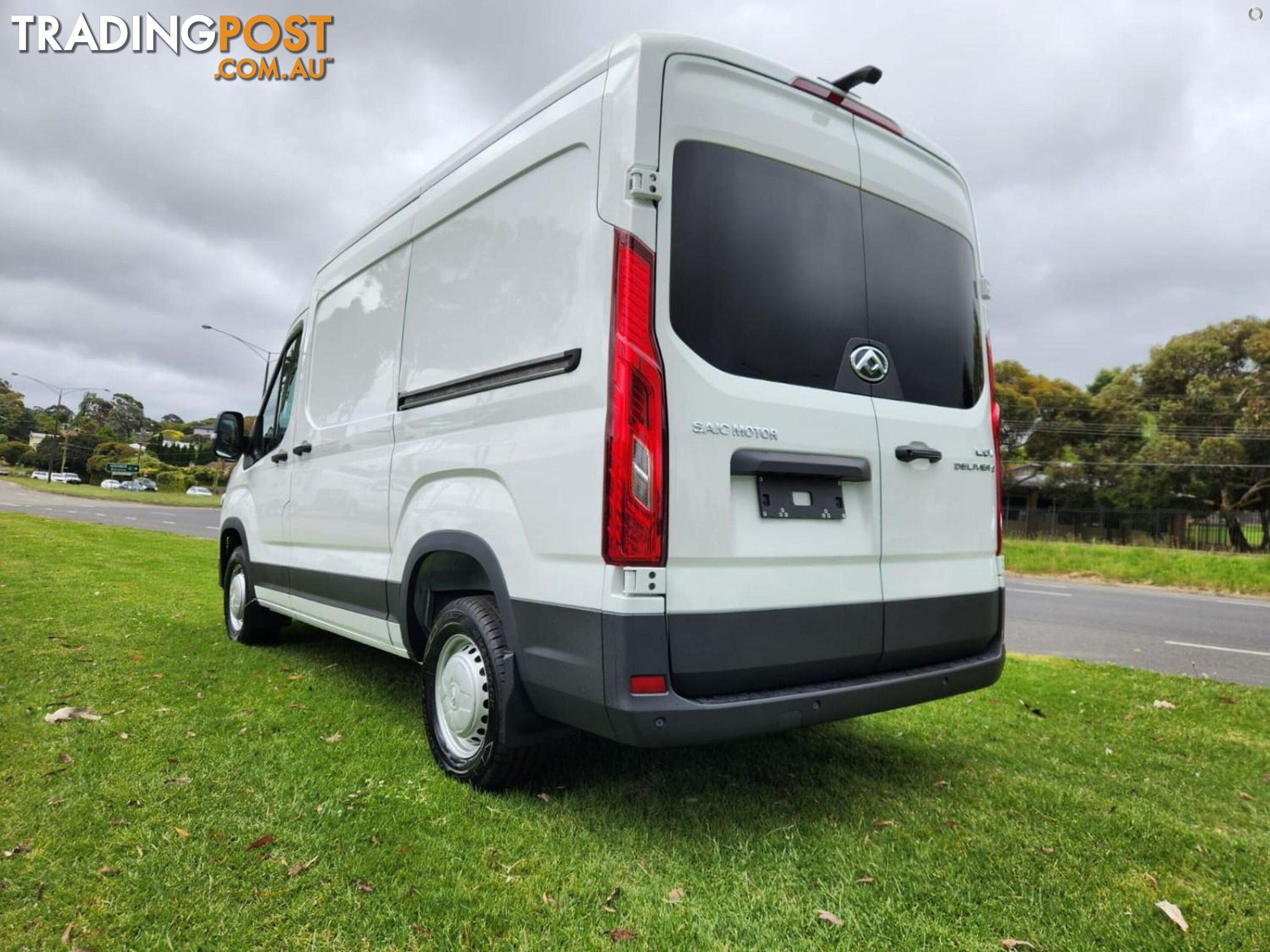 2023 LDV DELIVER 9   VAN