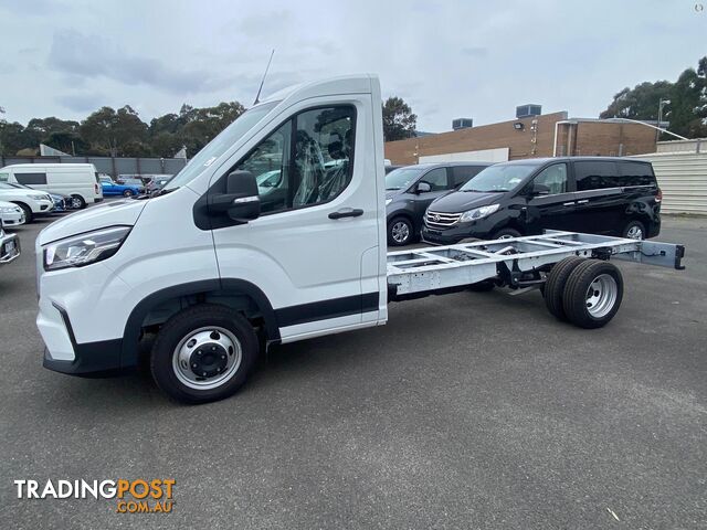 2023 LDV DELIVER 9   CAB CHASSIS