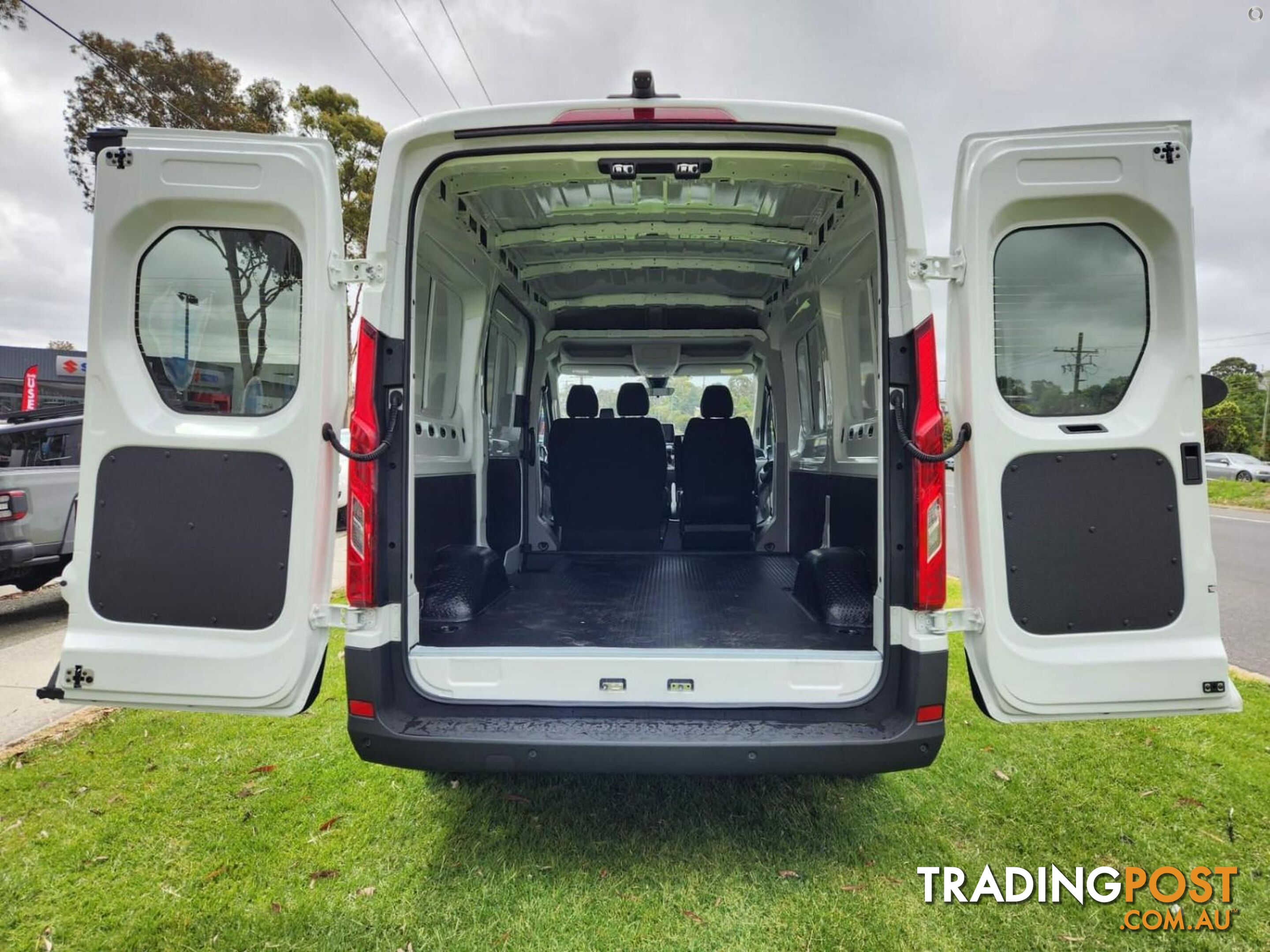 2023 LDV DELIVER 9   VAN