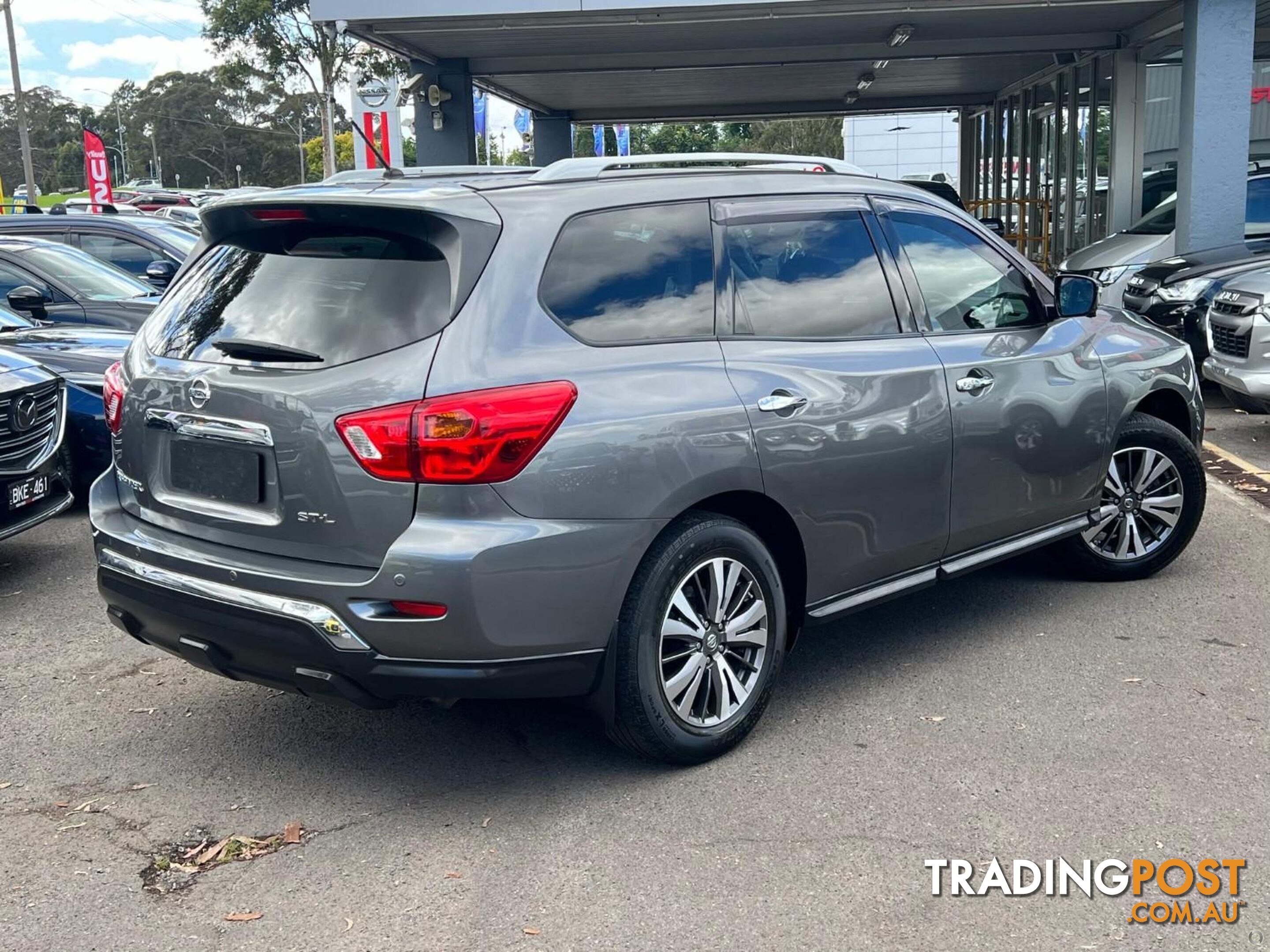 2017 NISSAN PATHFINDER ST-L R52 SUV