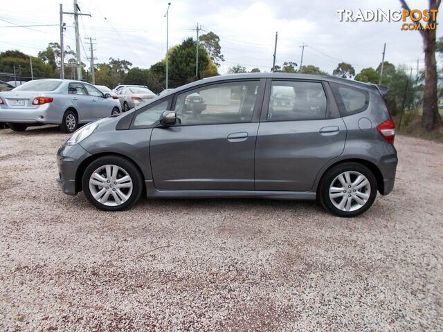 2013 HONDA JAZZ VIBE GE HATCHBACK