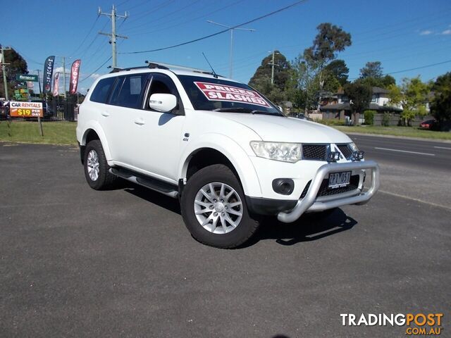 2012 MITSUBISHI CHALLENGER LS PB WAGON
