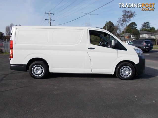 2022 TOYOTA HIACE LWB GDH300R VAN