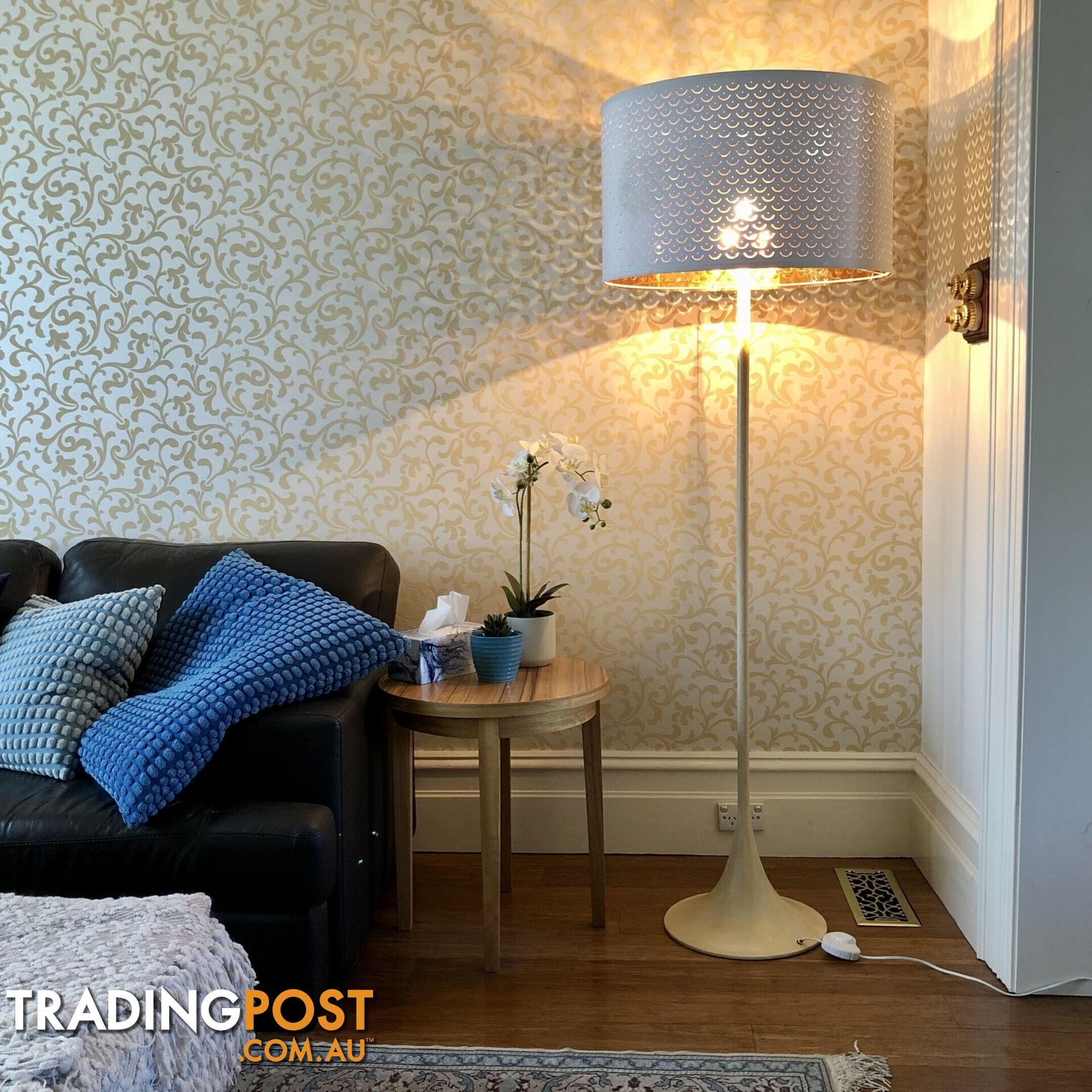 Scandi-style Flute Floor Lamp with Cream & Gold Drum Shade