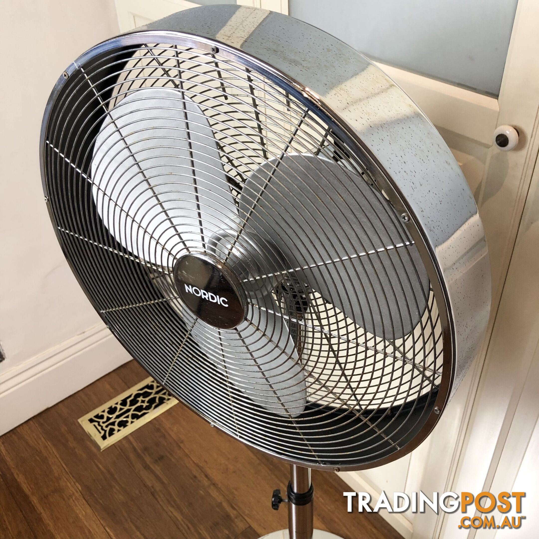 🌬Deluxe Nordic Adjustable Chrome Oscillating Pedestal Fan