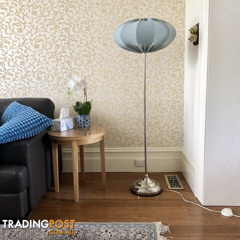 💡ONE Silver Floor Lamp with Saucer Bubble-style Fabric Shade