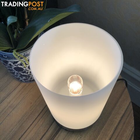 💡ONE White Soft Glow Glass Touch Lamp