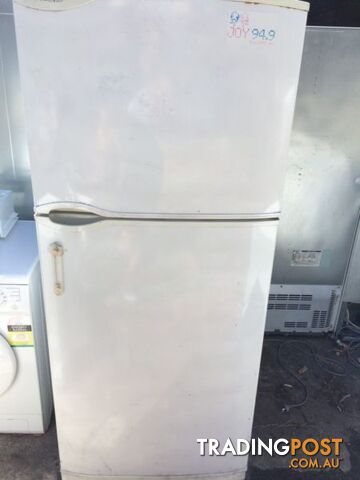 Whirlpool 454L fridge