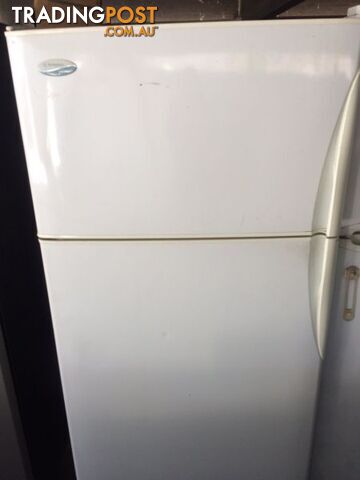 Westinghouse 530L fridge