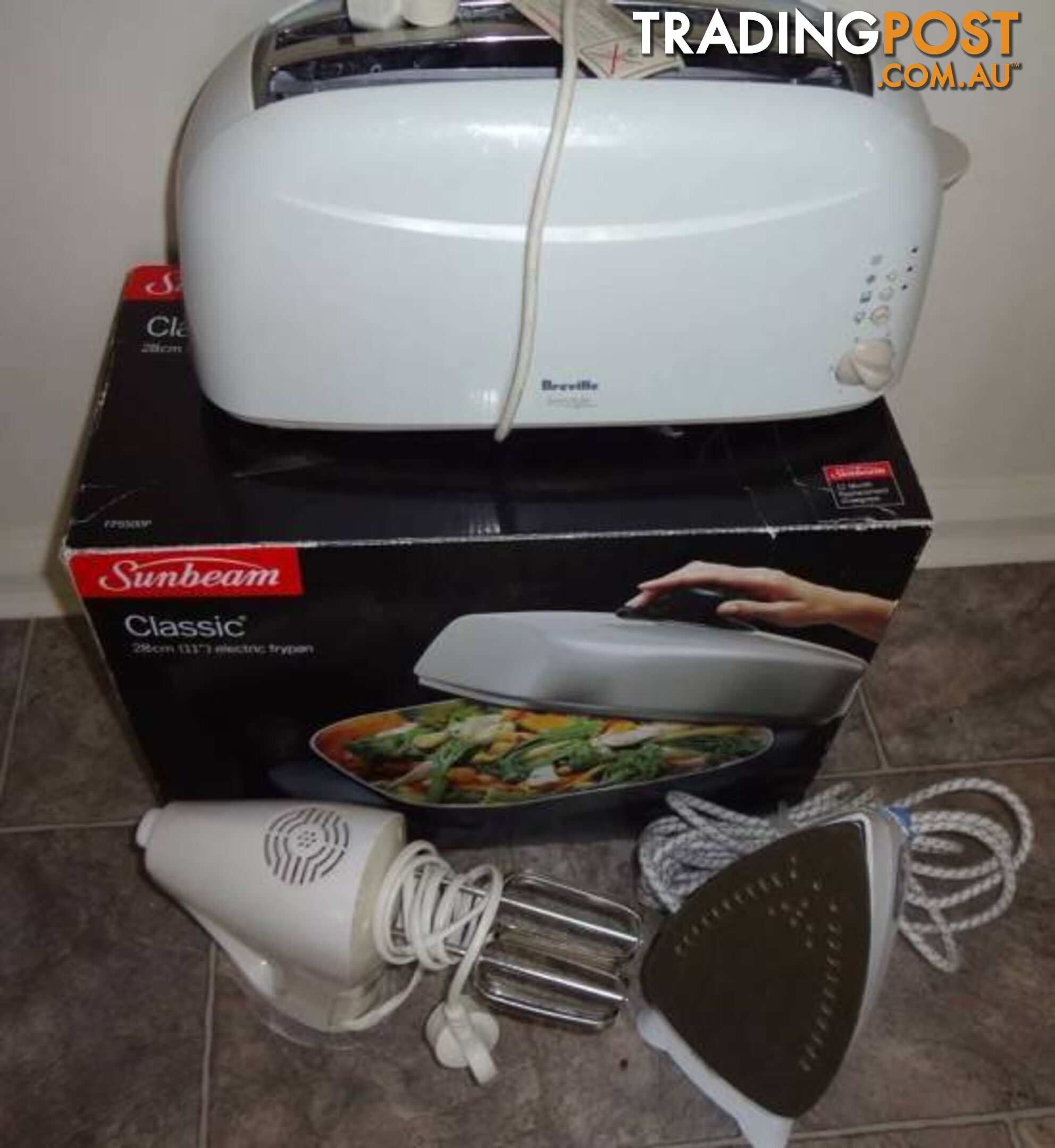 ASSORTED HOUSEHOLD APPLIANCES (4 items)