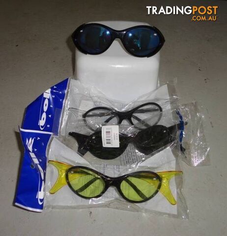 BOLLE SAFETY SUNGLASSES (new)