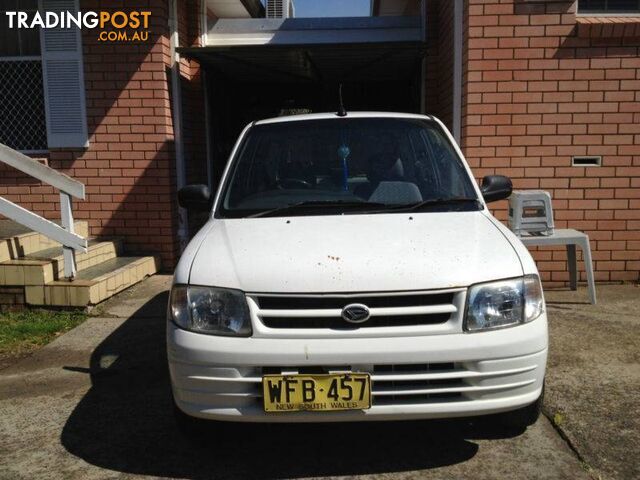 DAIHATSU MIRA DOOR AND GUARD - photo 4 of 4