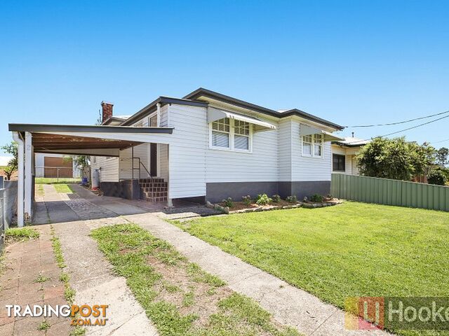 2 Greenfields Avenue WEST KEMPSEY NSW 2440