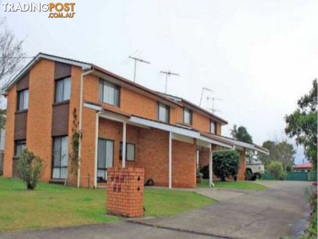 Unit 2/2 Cameron Street KEMPSEY NSW 2440