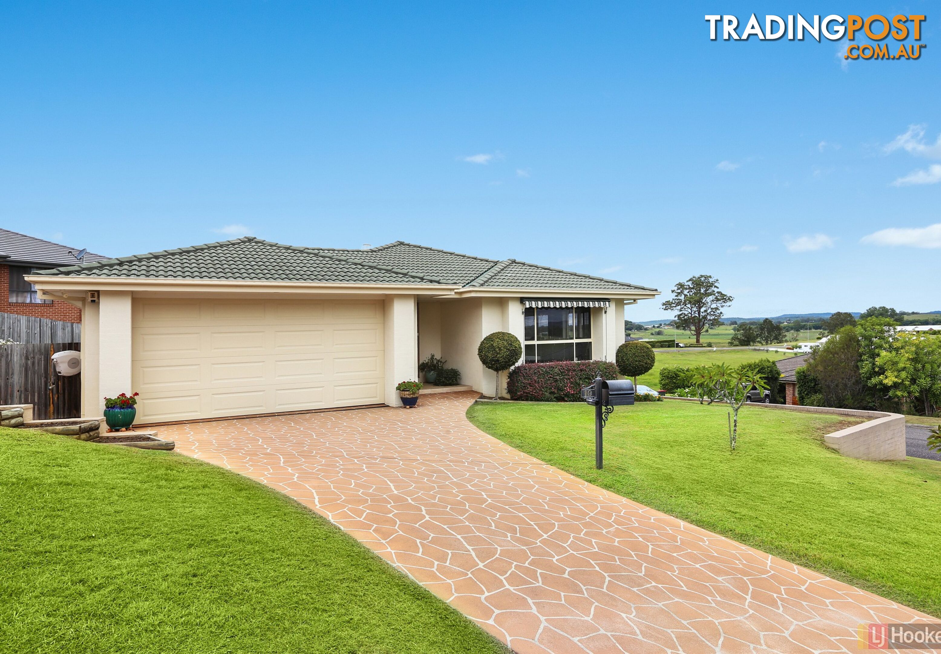 10 Harold Hughes Place GREENHILL NSW 2440