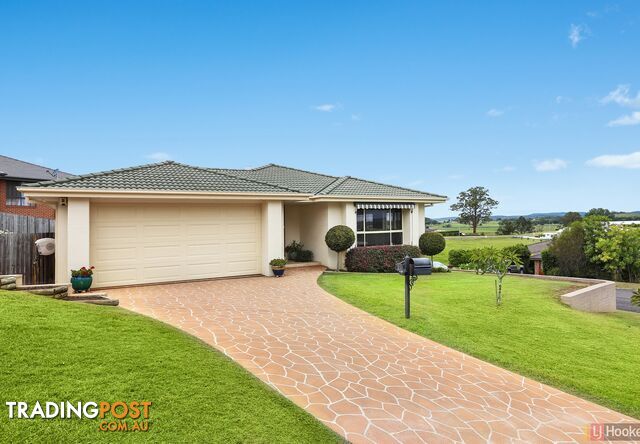 10 Harold Hughes Place GREENHILL NSW 2440