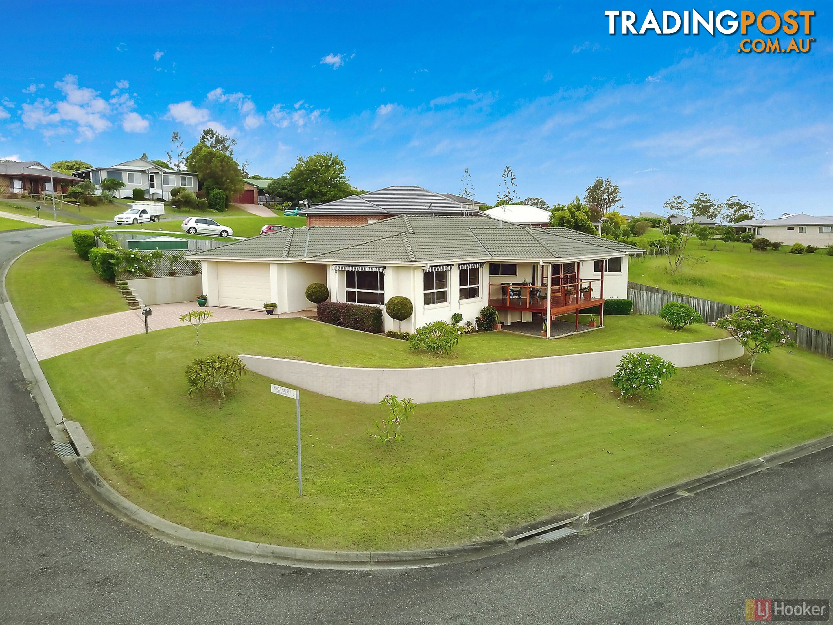 10 Harold Hughes Place GREENHILL NSW 2440