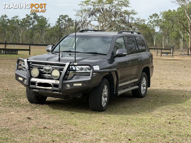 2019 Toyota Landcruiser VDJ200R SAHARA Wagon Automatic