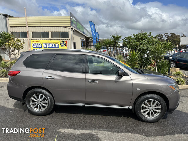 2013 Nissan Pathfinder R52 ST Wagon Automatic - photo 2 of 11