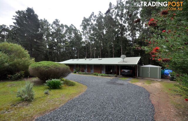 9 Karri Lane QUINNINUP WA 6258