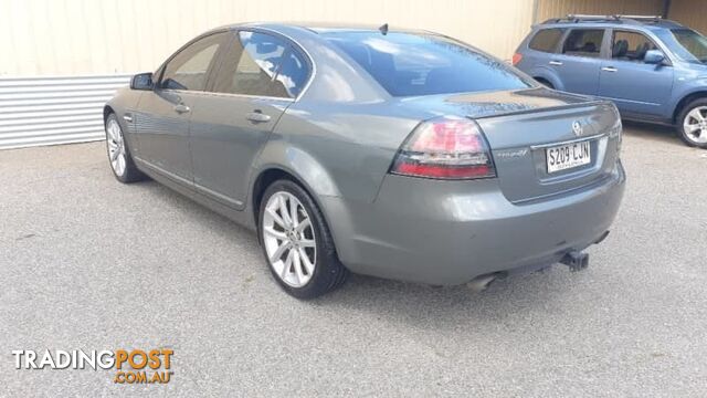 2012 HOLDEN CALAIS - photo 4 of 26