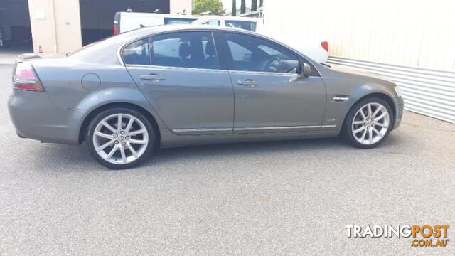 2012 HOLDEN CALAIS    - photo 5 of 26