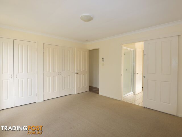 2 Kaitlyn Place EMERALD QLD 4720