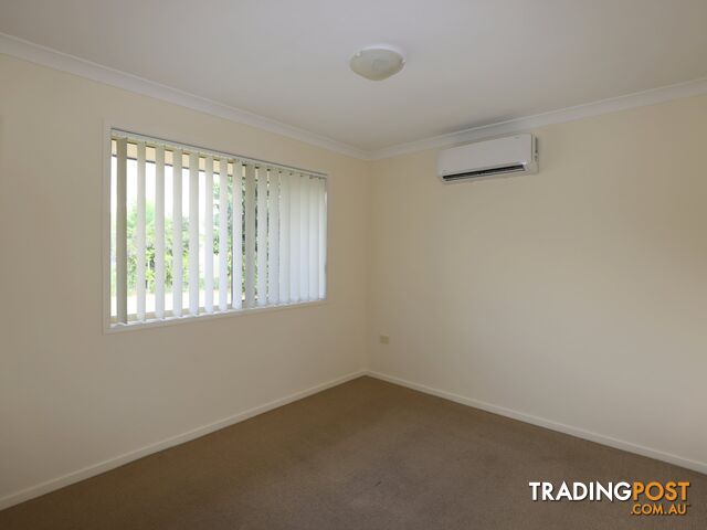 2 Kaitlyn Place EMERALD QLD 4720