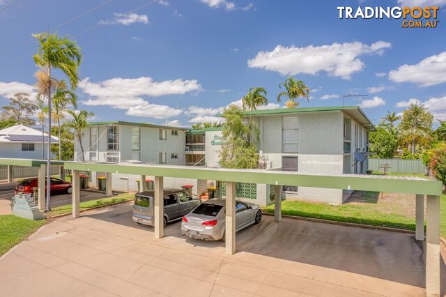 2/53 Dundas Street EMERALD QLD 4720