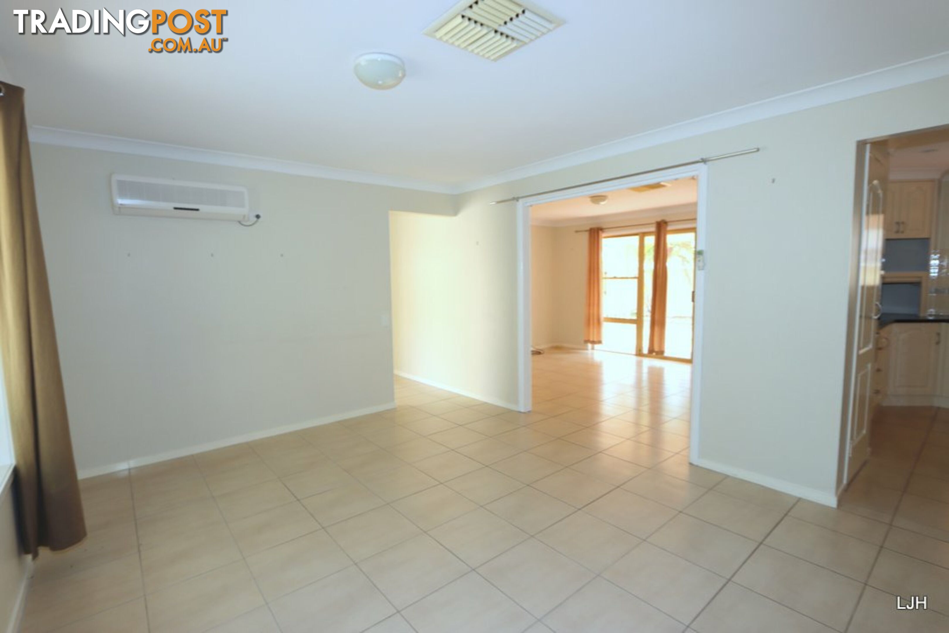 10 Peggy Court EMERALD QLD 4720