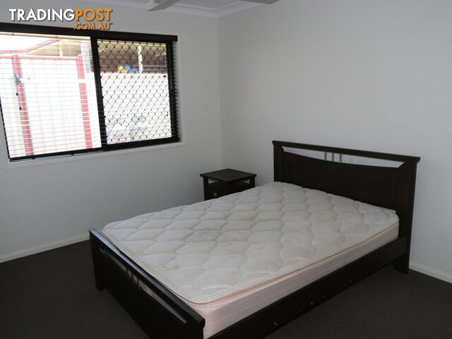 Unit 1/38 Berthun Street EMERALD QLD 4720