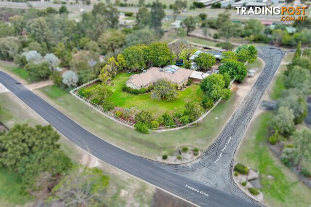 1 Peppertree Lane EMERALD QLD 4720