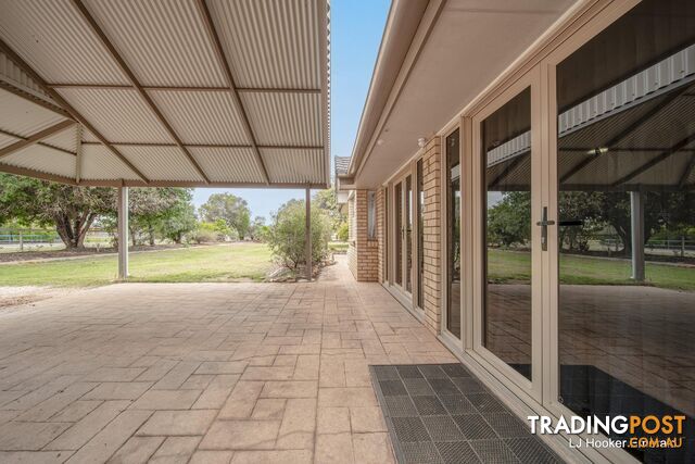 1 Peppertree Lane EMERALD QLD 4720