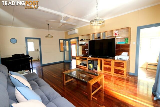 70A Baker Street EMERALD QLD 4720