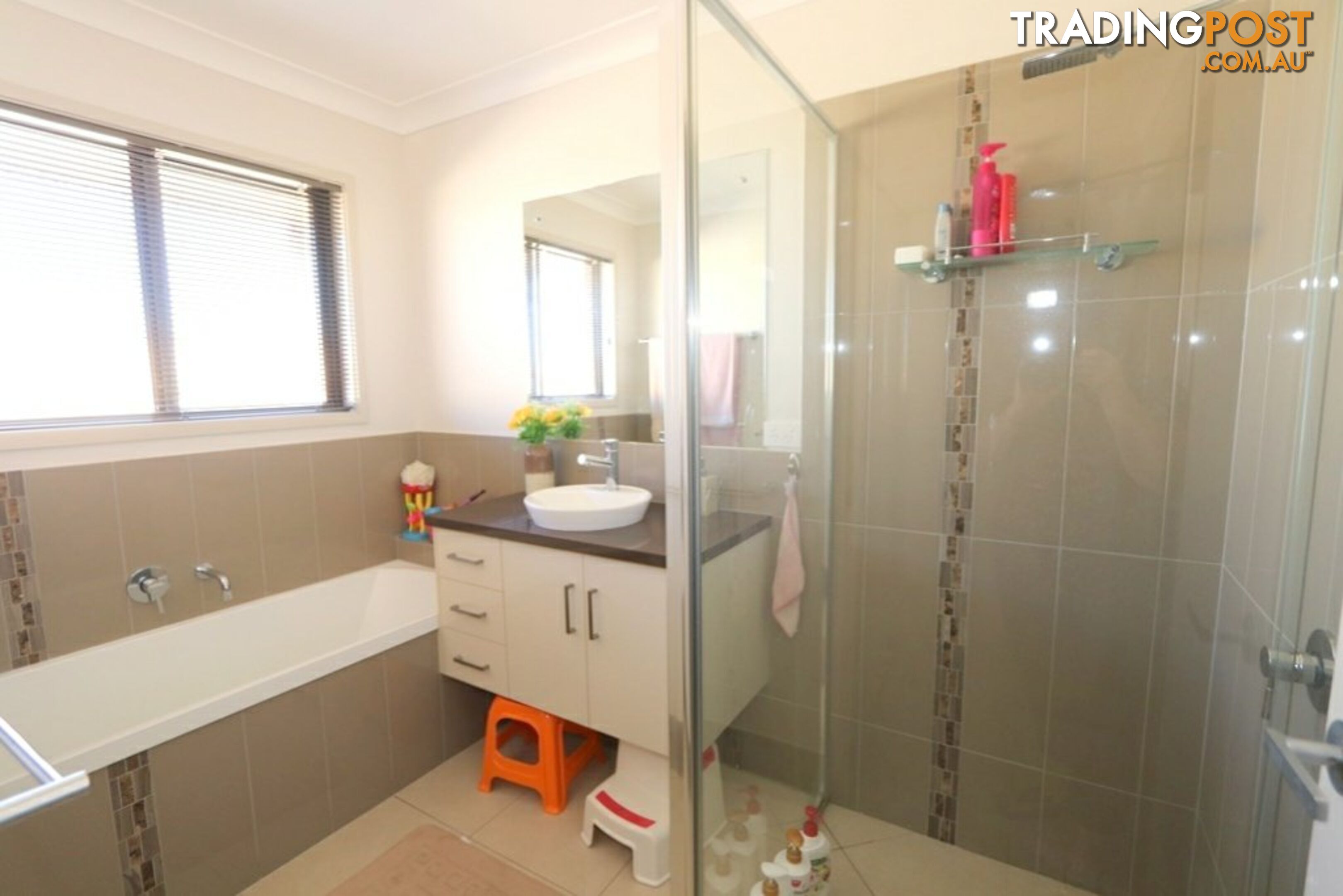 5 Sandown Street EMERALD QLD 4720