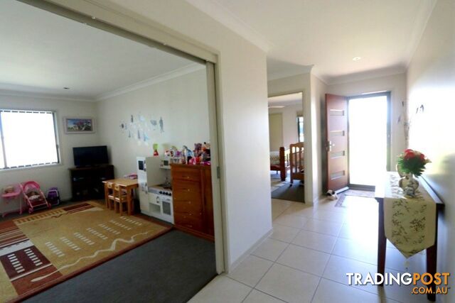 5 Sandown Street EMERALD QLD 4720