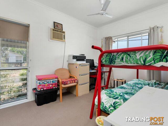 60 Campbell Street EMERALD QLD 4720