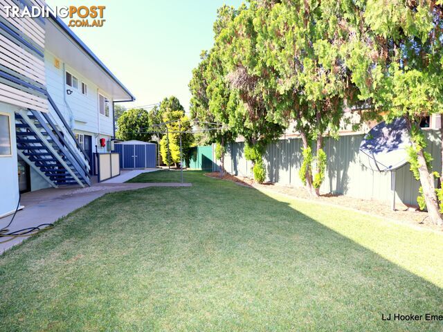 15 Roseanne Road EMERALD QLD 4720