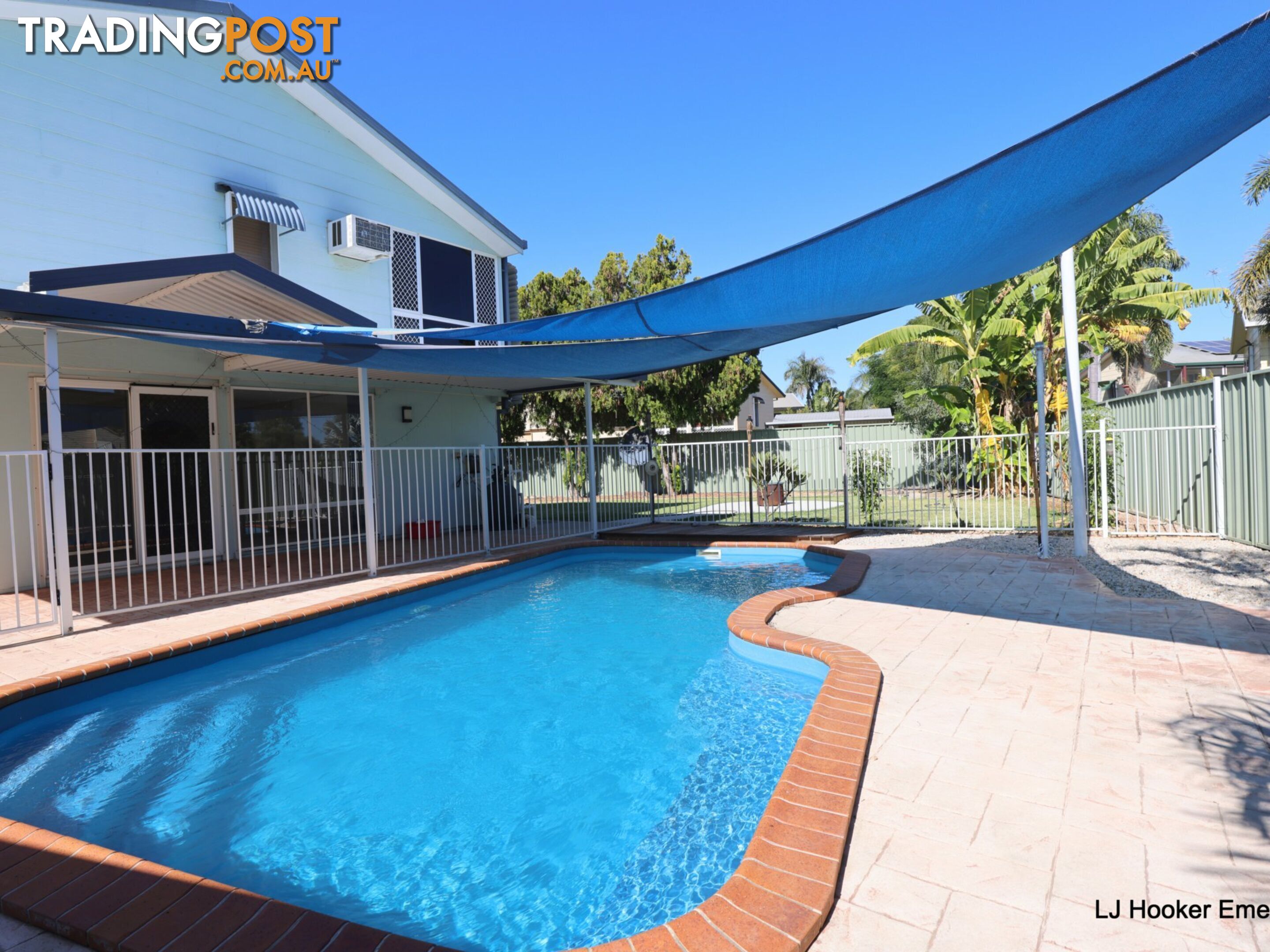 15 Roseanne Road EMERALD QLD 4720