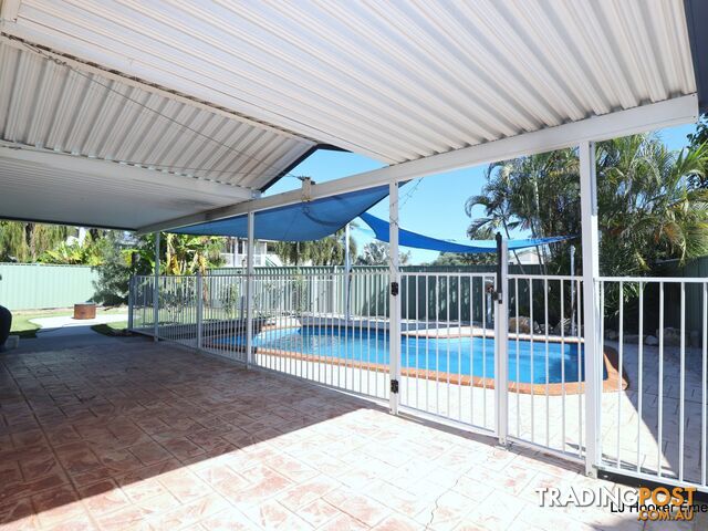 15 Roseanne Road EMERALD QLD 4720