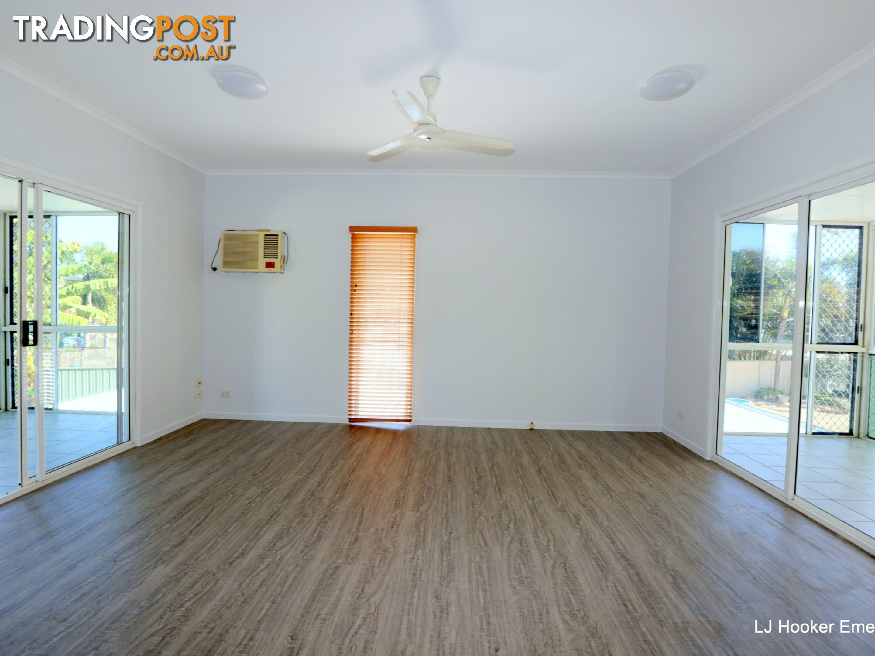 15 Roseanne Road EMERALD QLD 4720