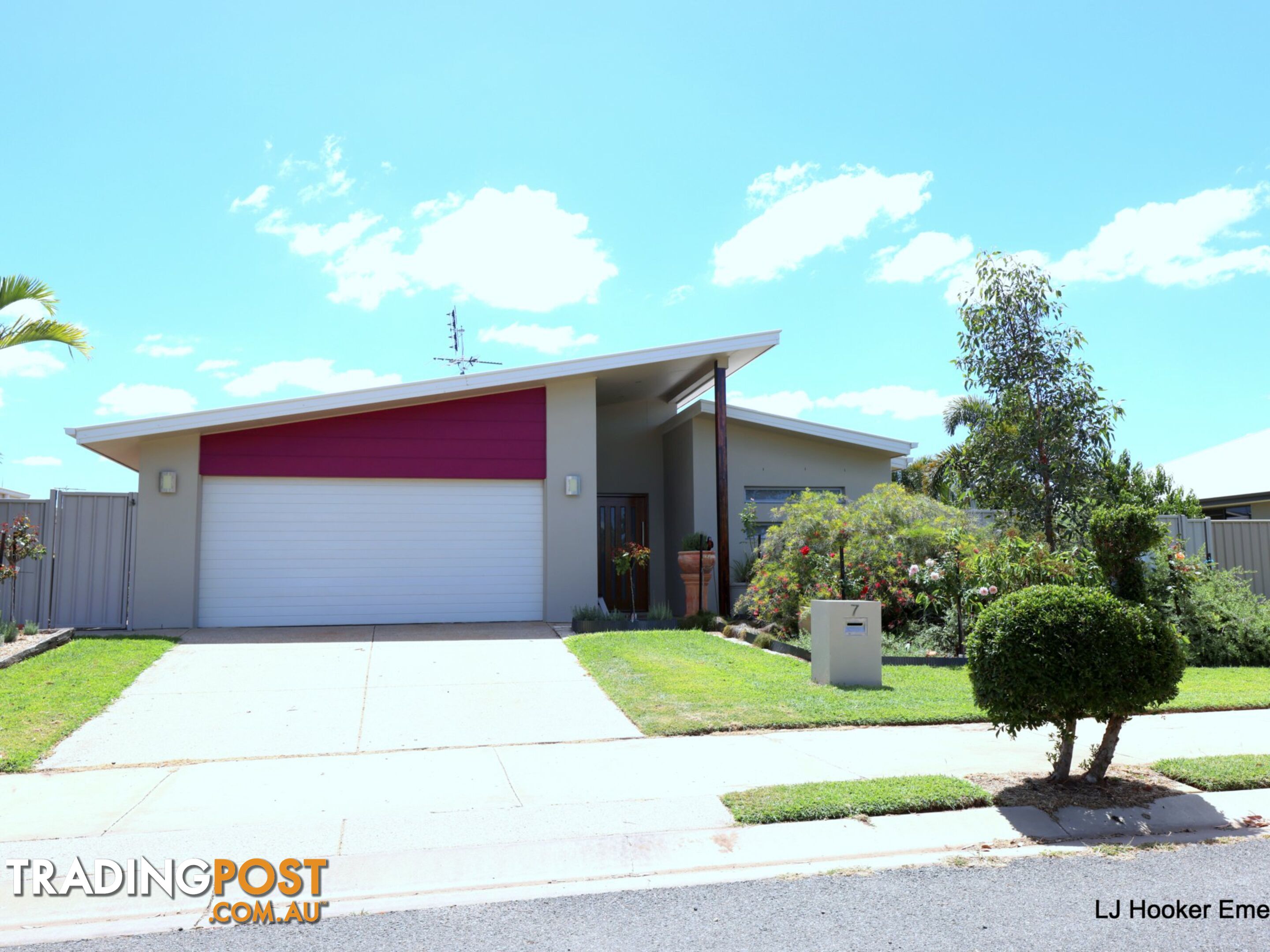 7 Lauren Drive EMERALD QLD 4720