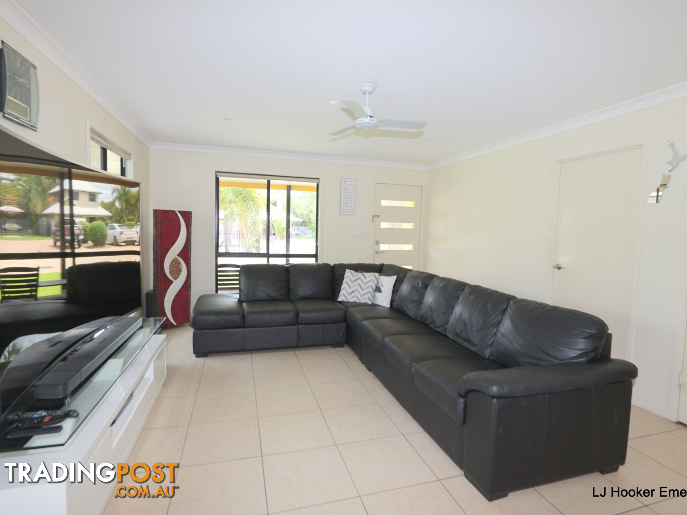 2/68 Moody Street EMERALD QLD 4720