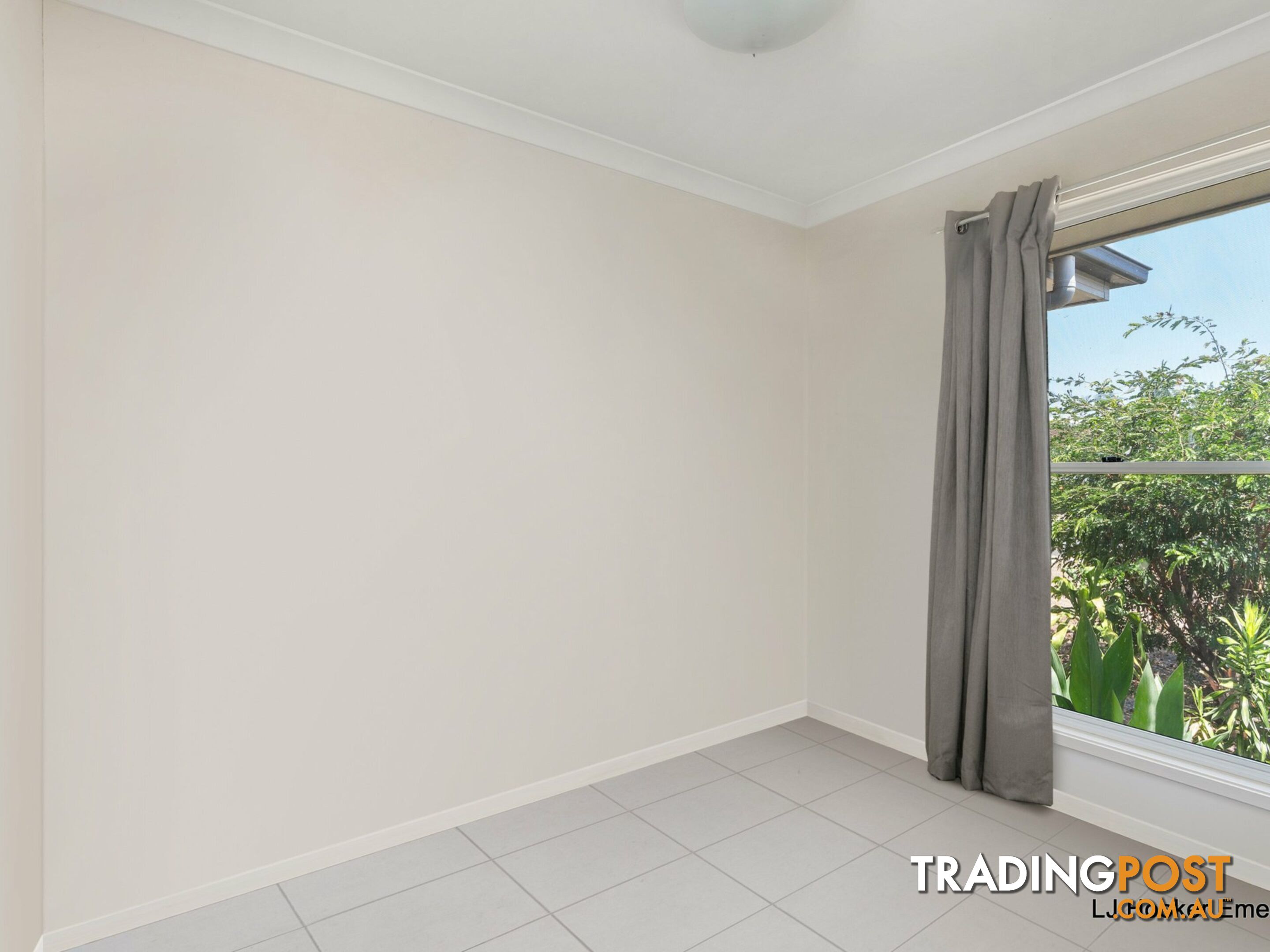 1/4 Eagle Street EMERALD QLD 4720